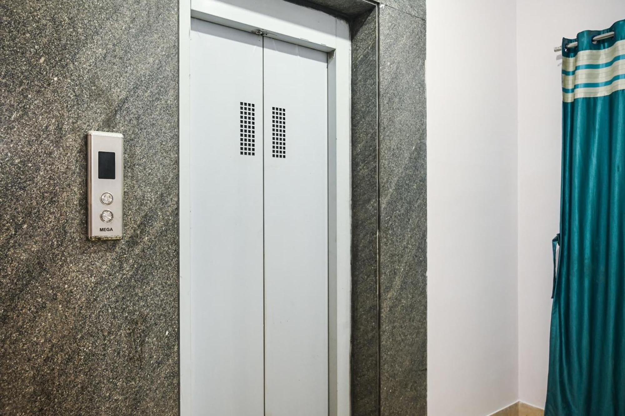 Hotel O Shraddha Residency 2 Kalkutta Kültér fotó